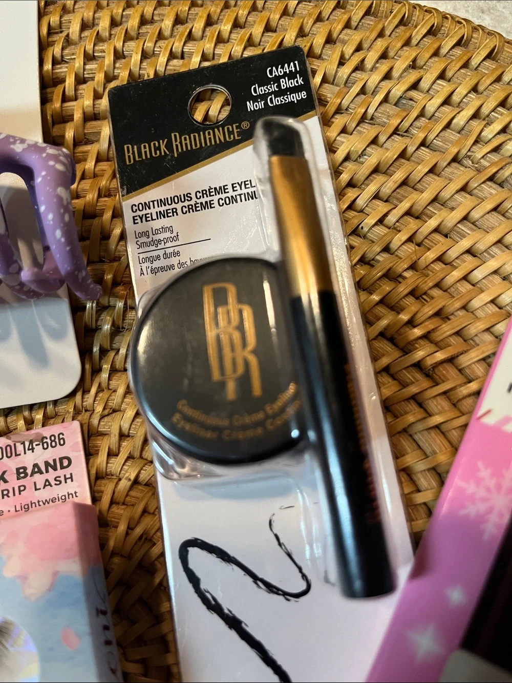 Black Radiance Continuous Crème Eyeliner - Classic Black all for one price